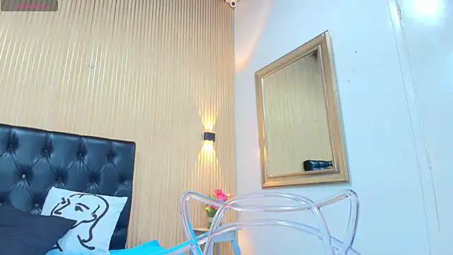  Valeria Brown online show from 11/21/25, 08:52