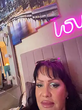 Lolaley2 online show from 11/24/25, 07:30