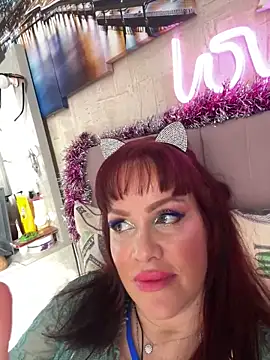 Lolaley2 online show from 04/04/26, 07:26