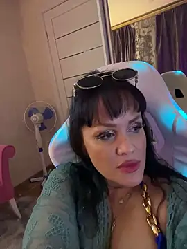 Lolaley2 online show from 02/09/26, 03:21