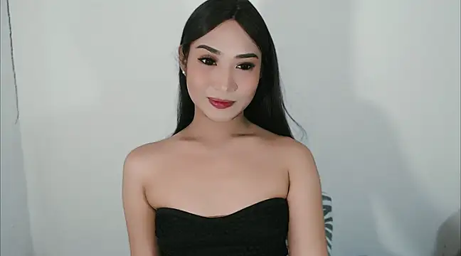 Snapshot of HeartOfAsia- chatting on 02/04/25, 10:34 HeartOfAsia- online show from 02/04/25, 10:34