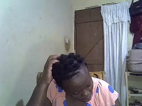 Ebonyceline online show from 12/18/25, 09:29