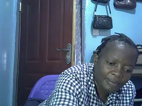Ebonyceline online show from 05/03/26, 07:02