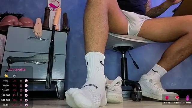 TomLover 12 online show from 03/29/26, 10:55