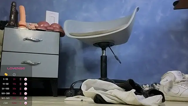 Snapshot of TomLover_12 chatting on 02/01/26, 10:30 TomLover 12 online show from 02/01/26, 10:30