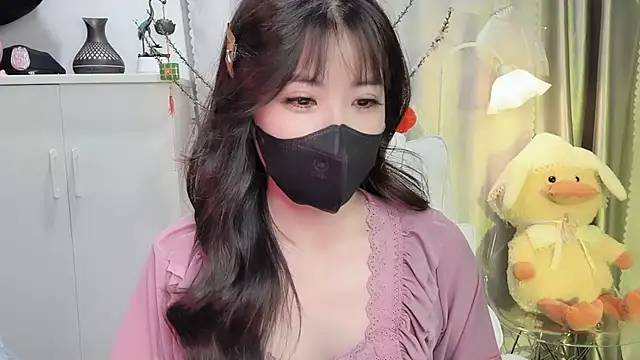 Snapshot of Mya_Lee chatting on 01/23/25, 08:24 Mya Lee online show from 01/23/25, 08:24