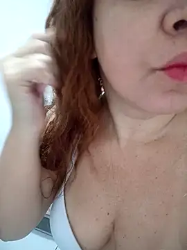 CASADASIGILO2 online show from 12/02/25, 11:06