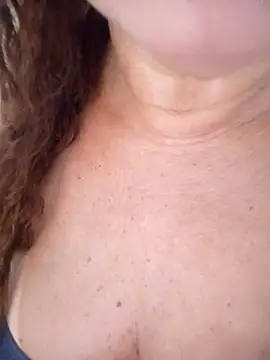 CASADASIGILO2 online show from 03/26/26, 03:21