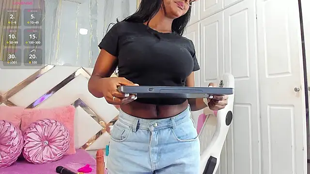 GianinaLewis online show from 03/20/26, 02:18