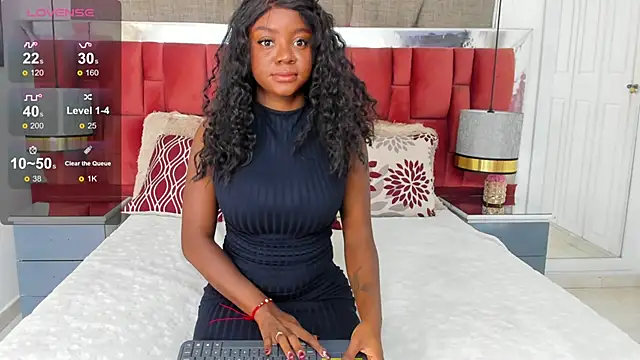 GianinaLewis online show from 12/21/25, 07:48