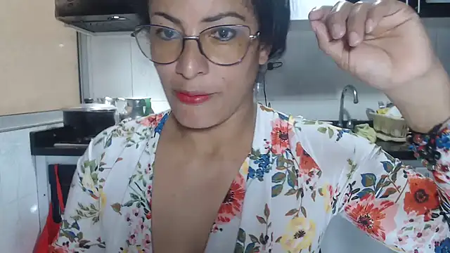 kateleyagrey online show from 10/09/25, 07:25