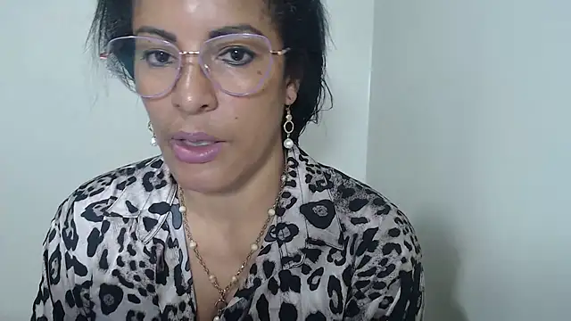 Snapshot of kateleyagrey chatting on 07/11/26, 07:25 kateleyagrey online show from 07/11/26, 07:25