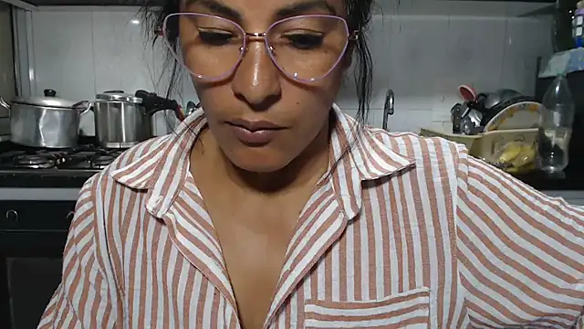 kateleyagrey online show from 02/03/26, 02:53