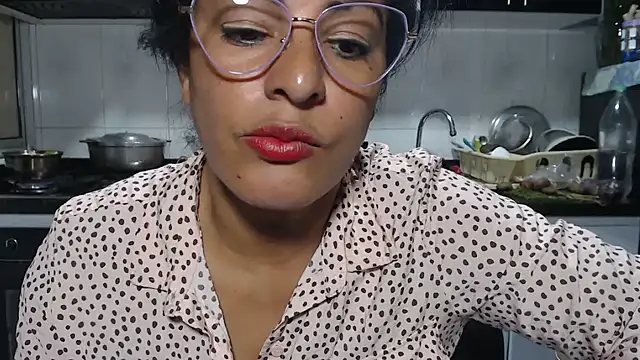 kateleyagrey online show from 02/05/26, 07:10