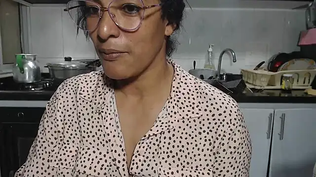 kateleyagrey online show from 05/28/26, 07:09