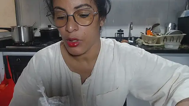 kateleyagrey online show from 10/05/25, 01:24