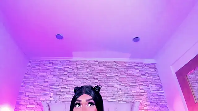 Snapshot of Lucia-sex chatting on 02/28/26, 03:17 Lucia-sex online show from 02/28/26, 03:17