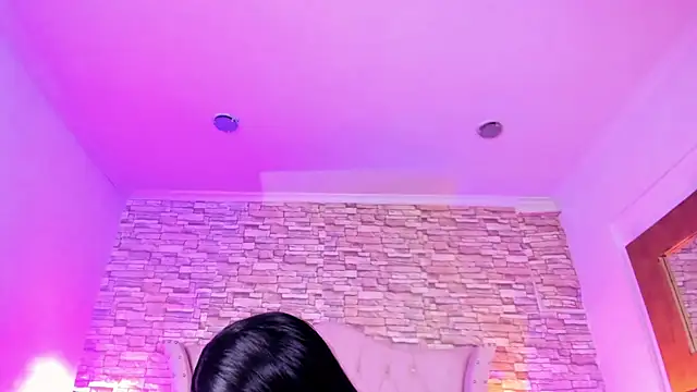 Lucia-sex online show from 03/06/26, 08:04