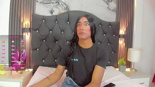 Lucia-sex online show from 04/15/26, 07:51