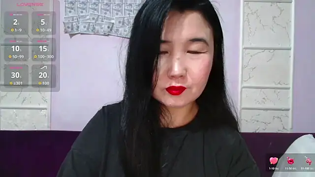 Snapshot of Bet_Lu chatting on 12/18/25, 09:25 Bet Lu online show from 12/18/25, 09:25