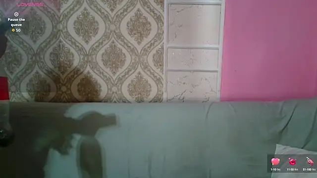 Snapshot of Bet_Lu chatting on 09/23/25, 08:43 Bet Lu online show from 09/23/25, 08:43