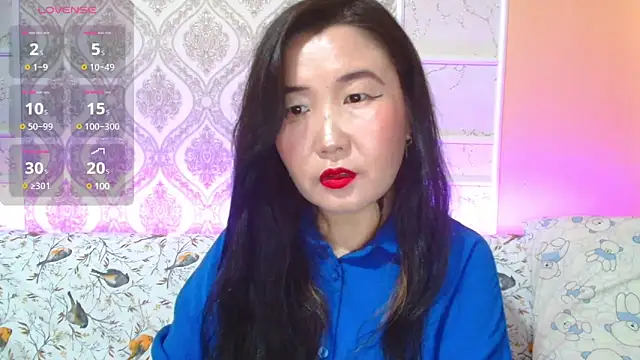 Snapshot of Bet_Lu chatting on 03/15/25, 09:30 Bet Lu online show from 03/15/25, 09:30