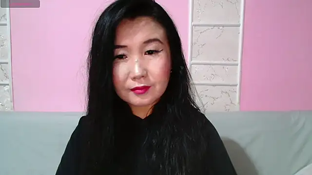 Snapshot of Bet_Lu chatting on 10/02/25, 08:23 Bet Lu online show from 10/02/25, 08:23