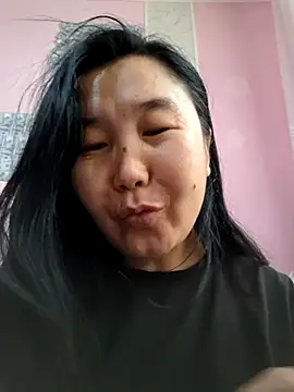 Snapshot of Bet_Lu chatting on 11/15/25, 10:41 Bet Lu online show from 11/15/25, 10:41