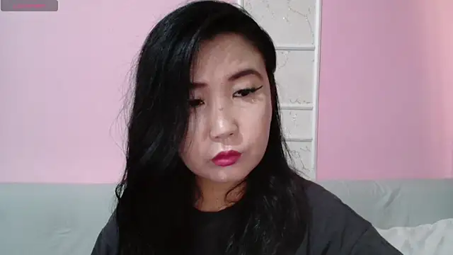 Snapshot of Bet_Lu chatting on 09/29/25, 05:25 Bet Lu online show from 09/29/25, 05:25