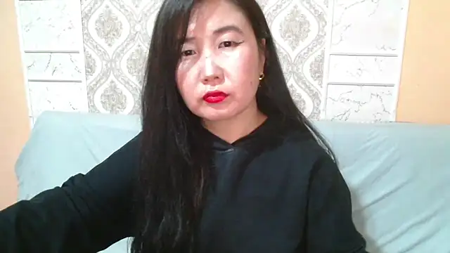 Snapshot of Bet_Lu chatting on 02/28/25, 03:15 Bet Lu online show from 02/28/25, 03:15