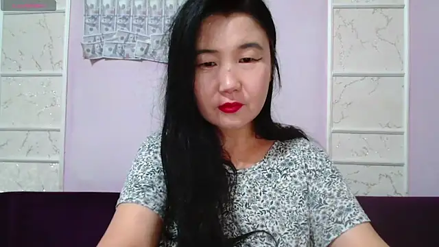 Snapshot of Bet_Lu chatting on 11/30/25, 05:08 Bet Lu online show from 11/30/25, 05:08