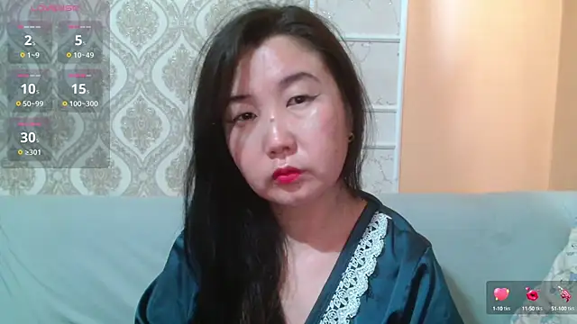 Snapshot of Bet_Lu chatting on 03/05/25, 04:24 Bet Lu online show from 03/05/25, 04:24