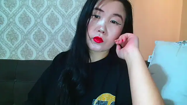 Snapshot of Bet_Lu chatting on 02/04/25, 04:48 Bet Lu online show from 02/04/25, 04:48