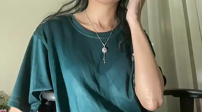 Minal 07 online show from 12/05/24, 09:55