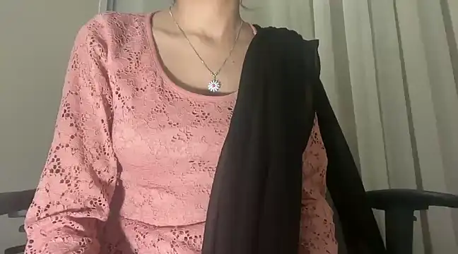 Minal 07 online show from 12/24/24, 05:34