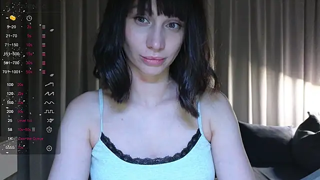 Alice Wonders online show from 11/30/25, 09:15