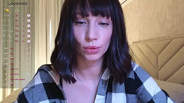 Alice Wonders online show from 11/06/25, 06:17