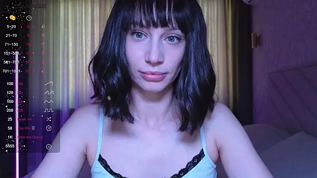 Alice Wonders online show from 11/12/25, 06:17