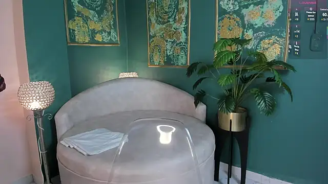 SofiaRousel online show from 05/13/26, 12:06