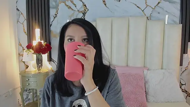 lulumars online show from 02/25/26, 04:34