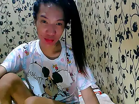 Snapshot of AsianNaughtiesMistress chatting on 09/16/25, 06:42 AsianNaughtiesMistress online show from 09/16/25, 06:42