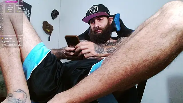 Snapshot of Tatted21xxx chatting on 05/24/26, 04:51 Tatted21xxx online show from 05/24/26, 04:51