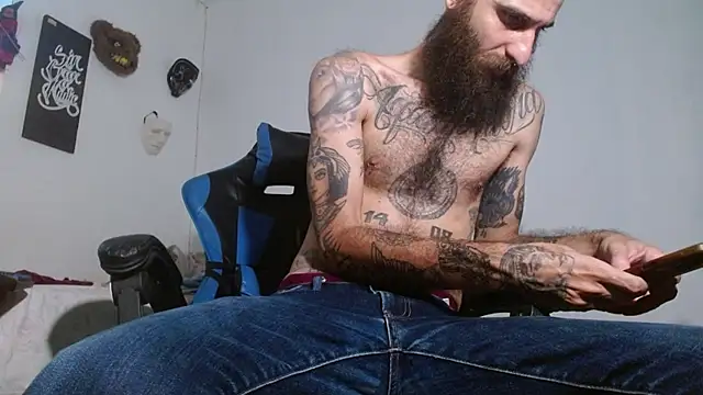 Snapshot of Tatted21xxx chatting on 03/11/26, 07:30 Tatted21xxx online show from 03/11/26, 07:30