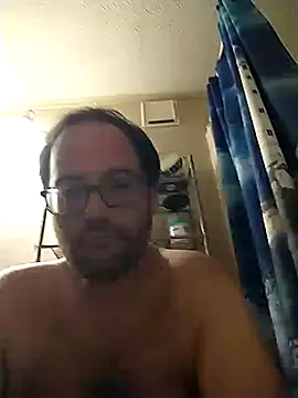 cruzer133420 online show from 05/06/26, 04:16