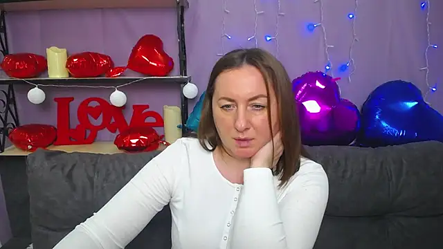 Snapshot of Abby_Taylorr chatting on 02/23/25, 04:24 Abby Taylorr online show from 02/23/25, 04:24