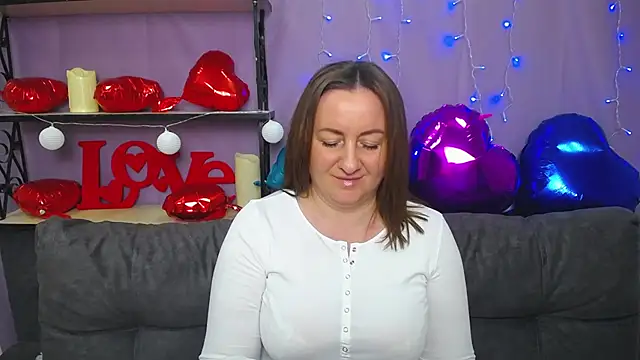Snapshot of Abby_Taylorr chatting on 02/23/25, 01:21 Abby Taylorr online show from 02/23/25, 01:21