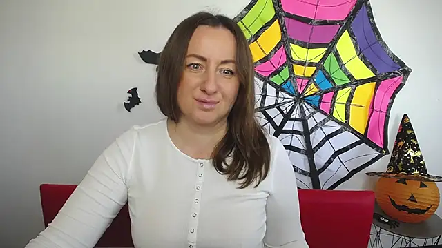 Abby Taylorr online show from 10/30/25, 07:17