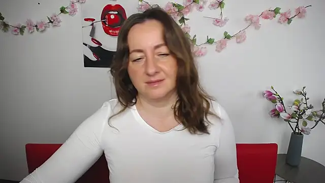 Abby Taylorr online show from 11/06/25, 07:34