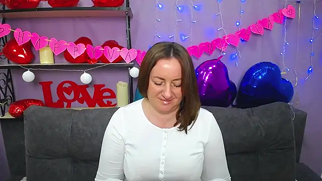 Snapshot of Abby_Taylorr chatting on 02/15/25, 10:11 Abby Taylorr online show from 02/15/25, 10:11
