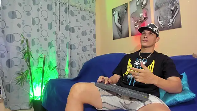 DavidNeill online show from 09/27/25, 09:43